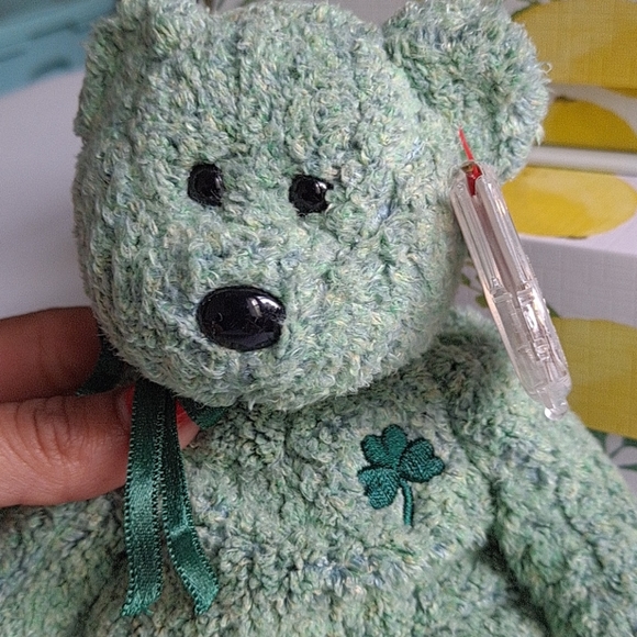 Shamrock Beanie - Picture 4 of 4